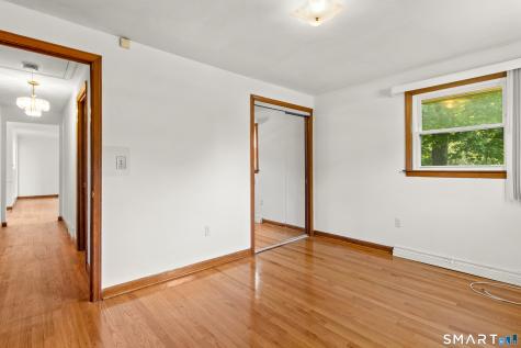 52 Grove Road North Haven CT 06473