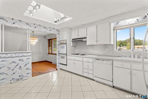 52 Grove Road North Haven CT 06473