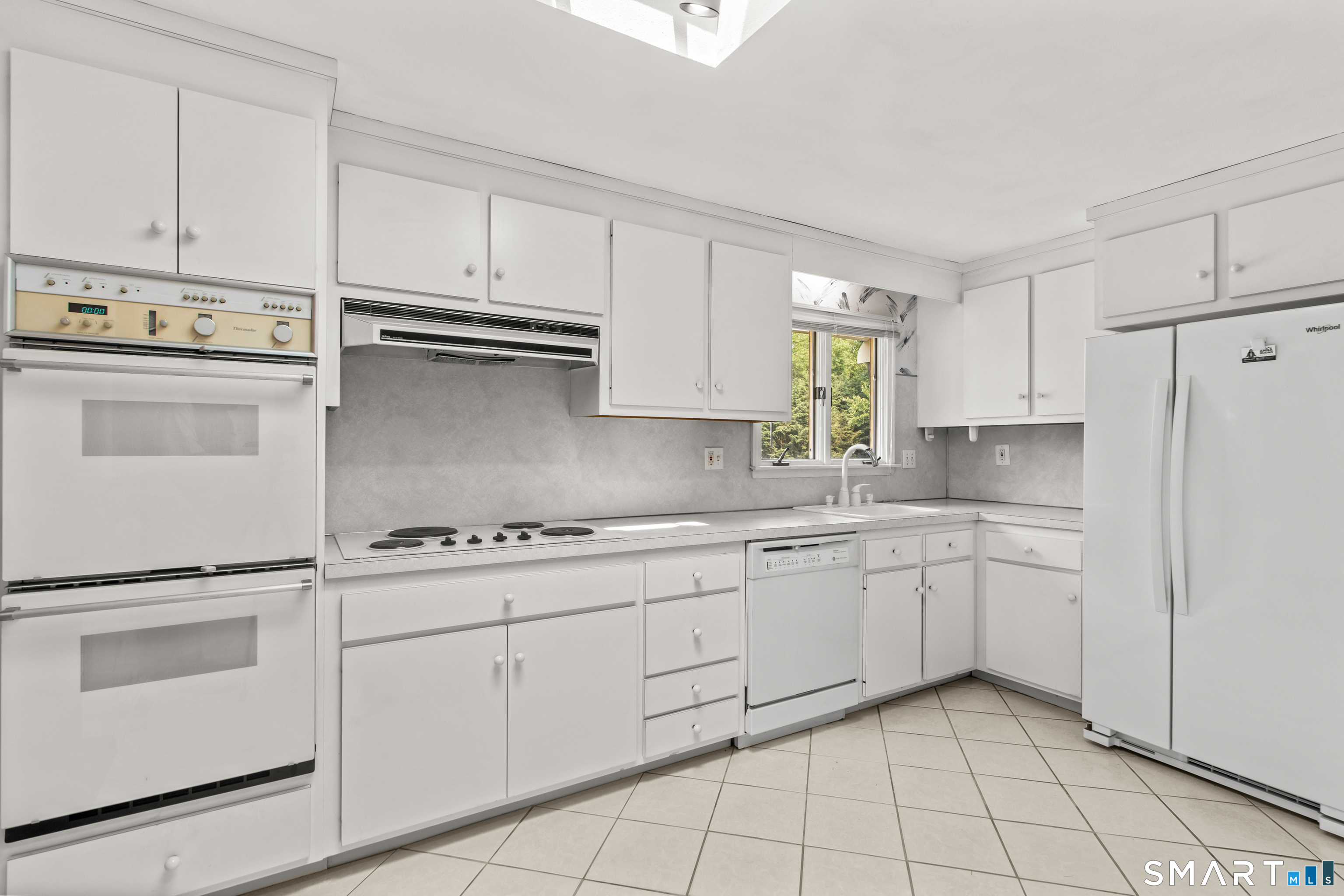52 Grove Road North Haven CT 06473
