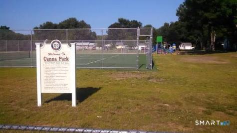 52 Grove Road North Haven CT 06473