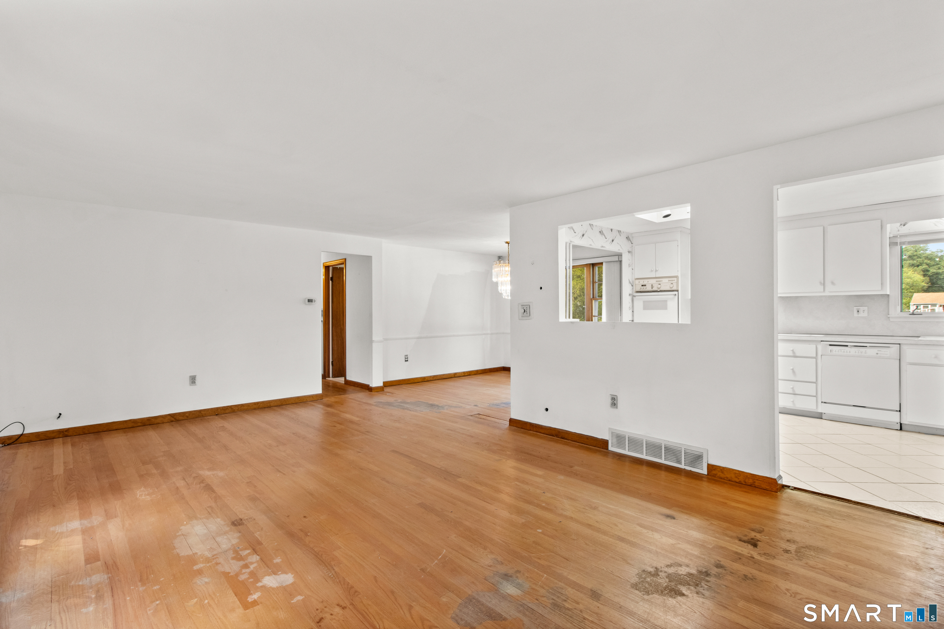 52 Grove Road North Haven CT 06473