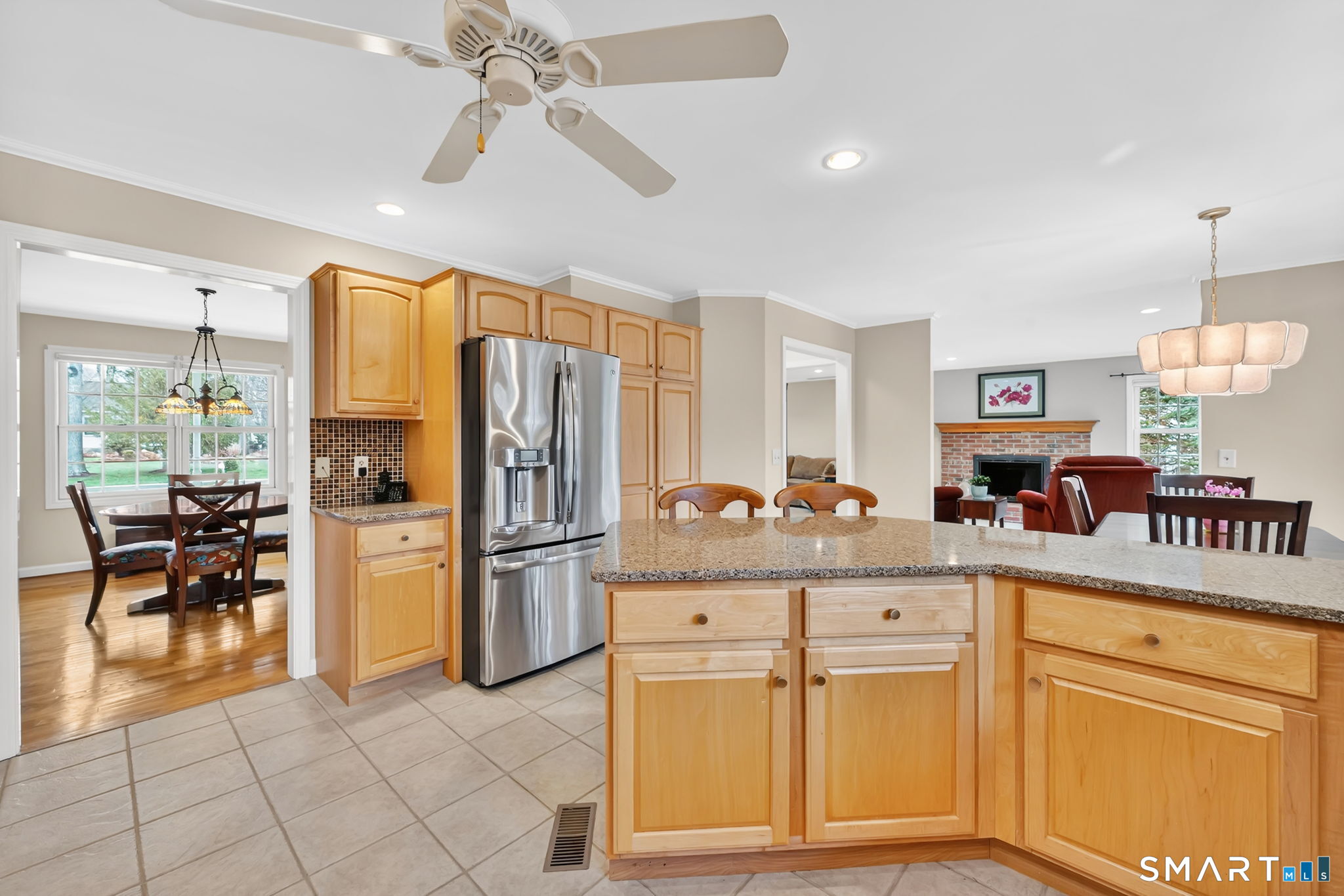 5 Barbaras Way Ellington CT 06029