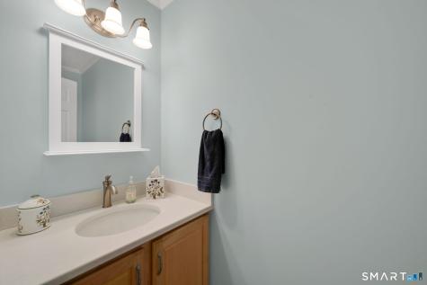 5 Barbaras Way Ellington CT 06029