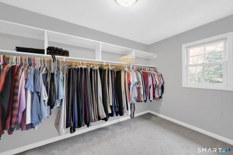 5 Barbaras Way Ellington CT 06029