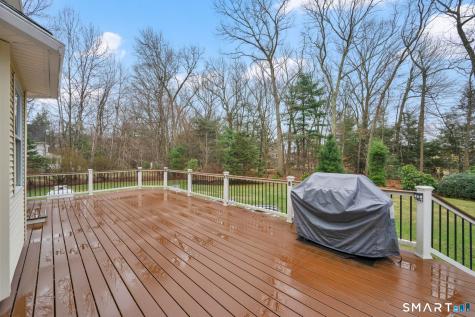 5 Barbaras Way Ellington CT 06029