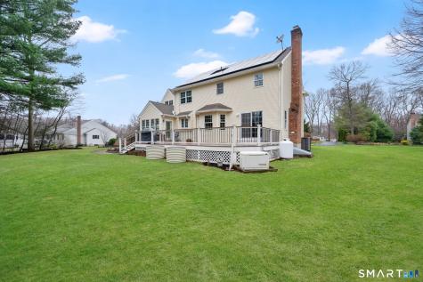 5 Barbaras Way Ellington CT 06029