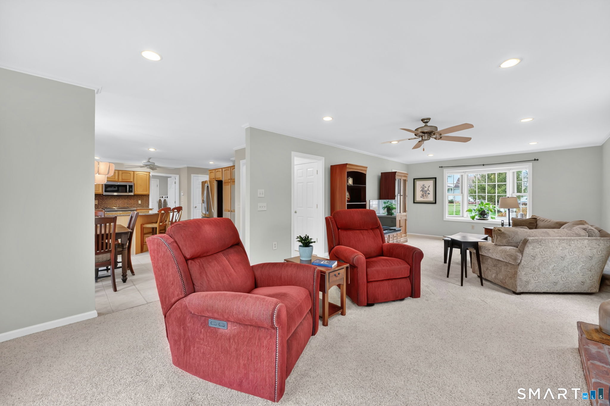 5 Barbaras Way Ellington CT 06029