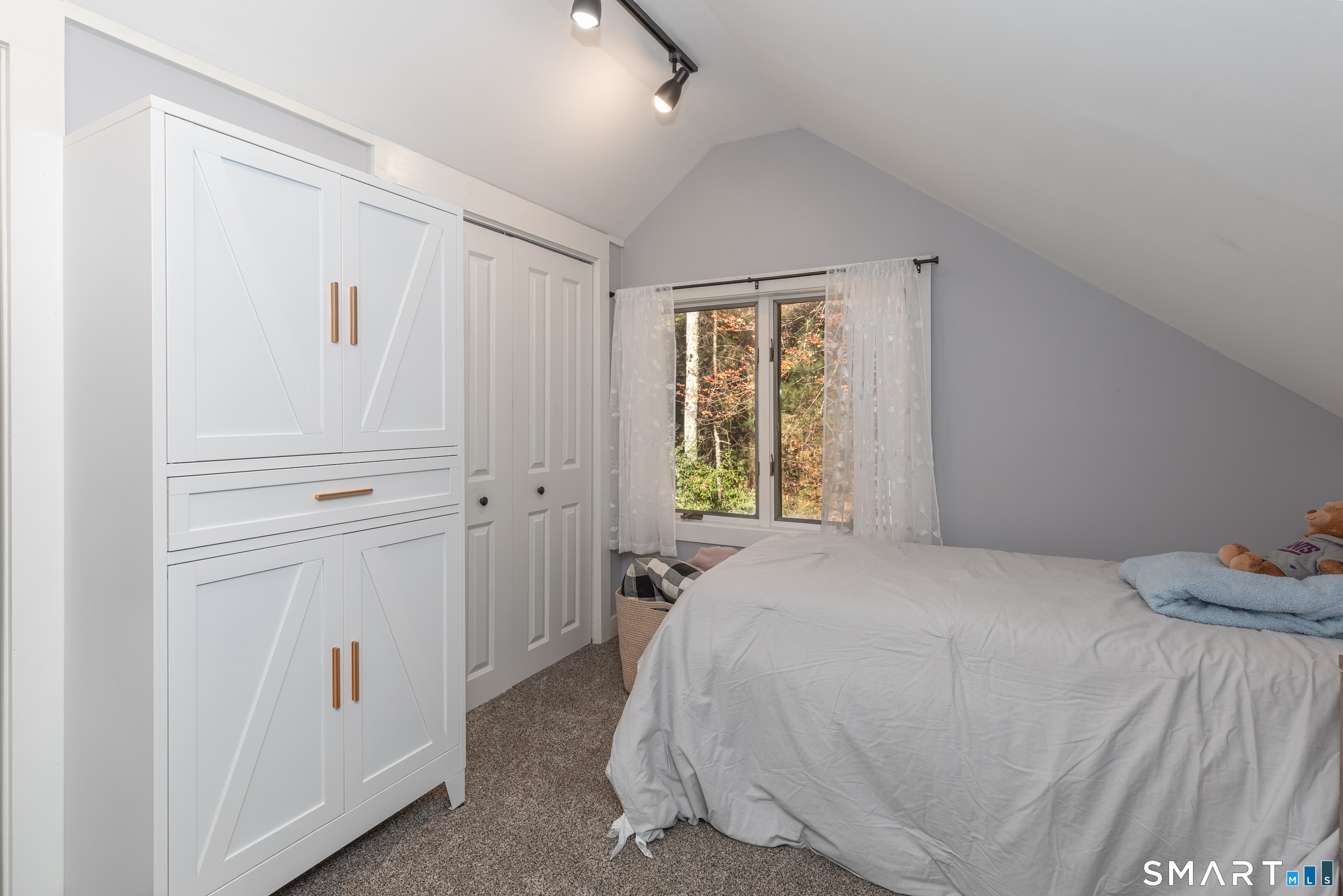 15 Chatham Court Goshen CT 06756