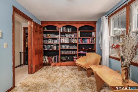 81 Meeting House Road Haddam CT 06438