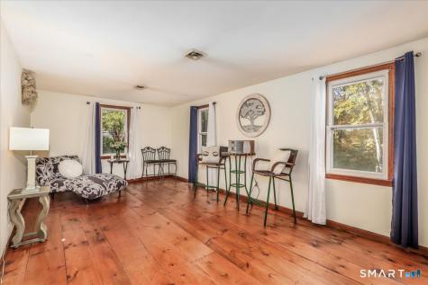 81 Meeting House Road Haddam CT 06438