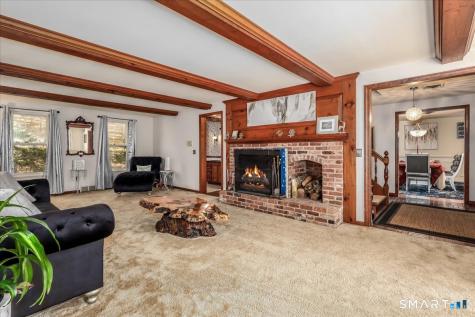 81 Meeting House Road Haddam CT 06438