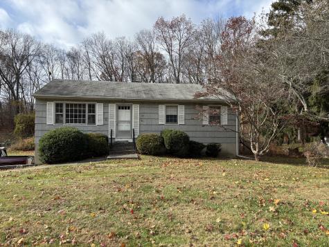 24 Clayton Road Danbury CT 06811