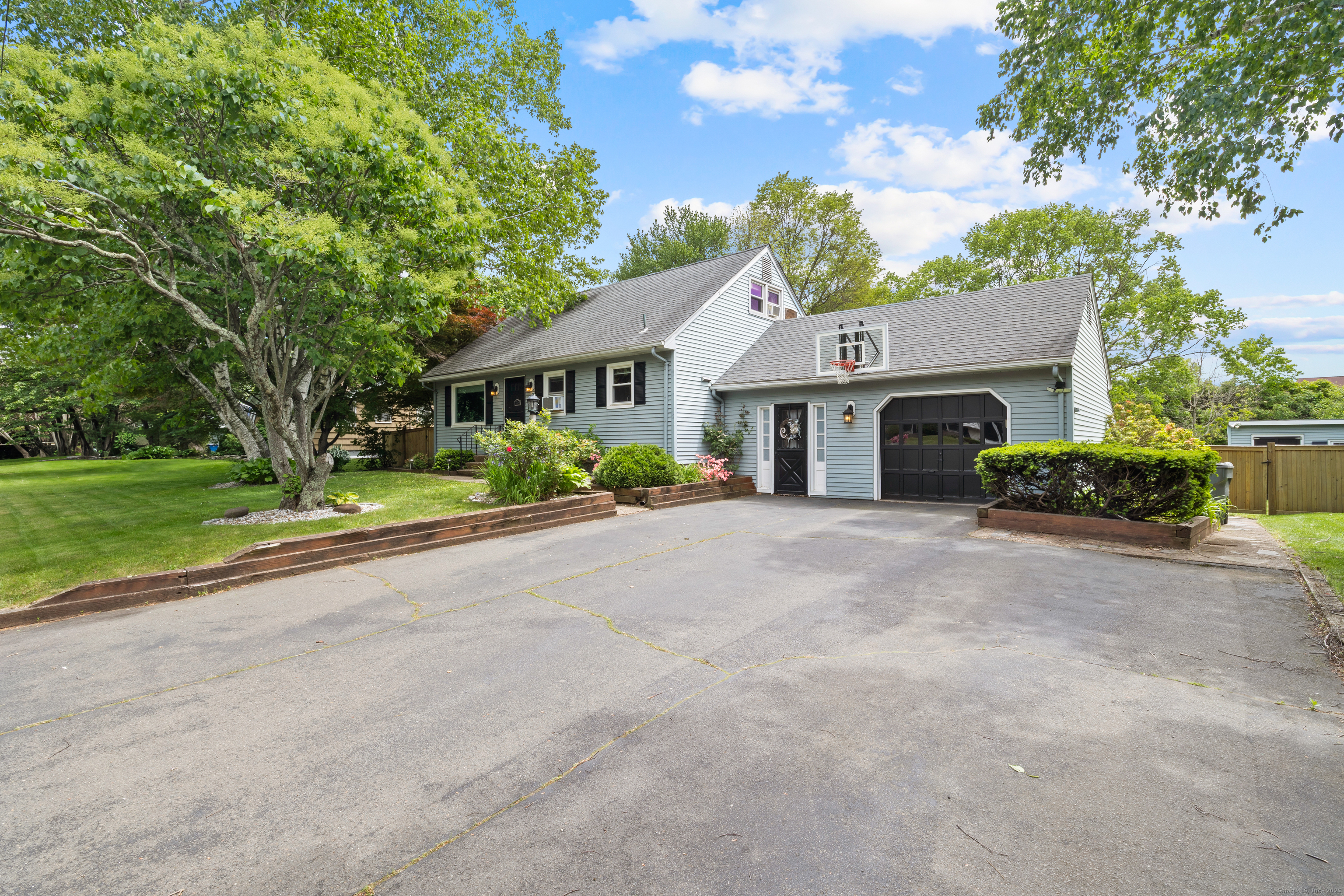 10 Ciccio Court Plainville CT 06062