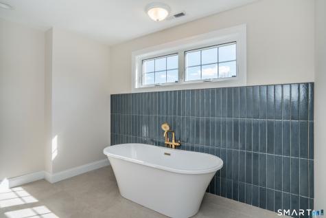 953 High Road Berlin CT 06037