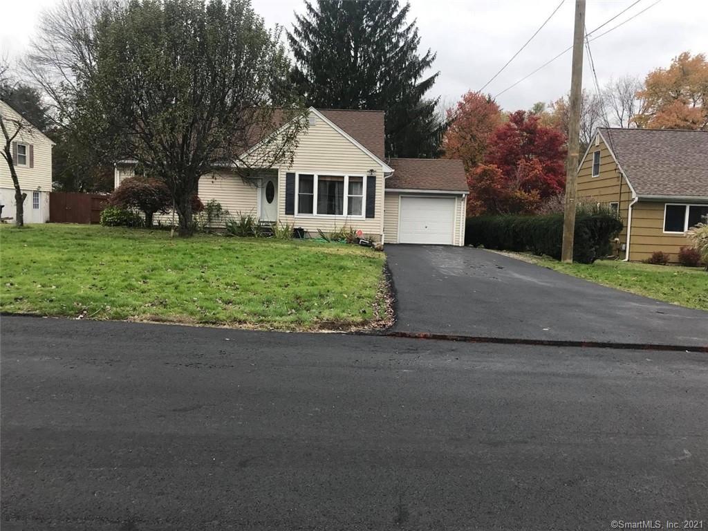 17 Maple Ridge Road Danbury CT 06811