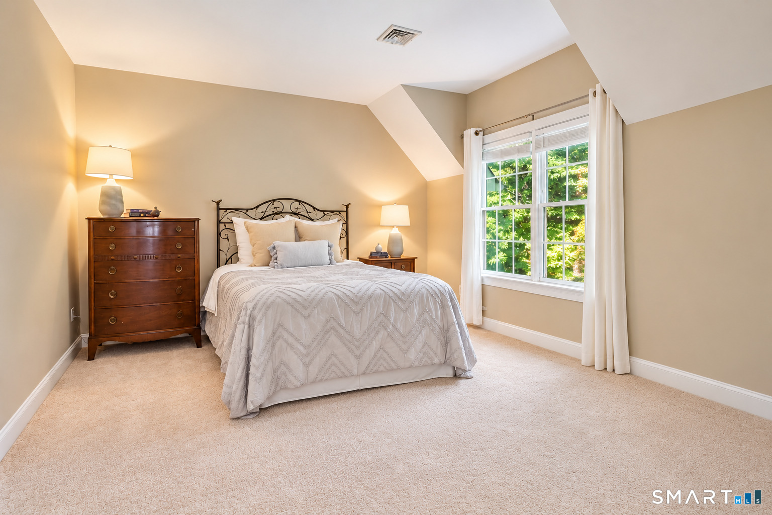 15 Saint Michaels Court Avon CT 06001