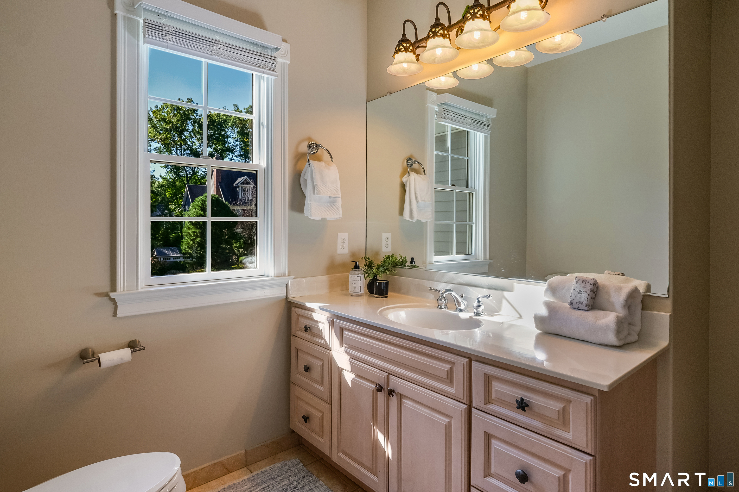 15 Saint Michaels Court Avon CT 06001