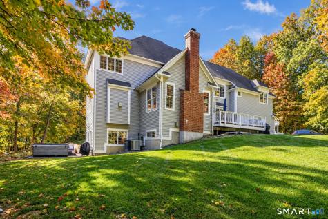 15 Saint Michaels Court Avon CT 06001