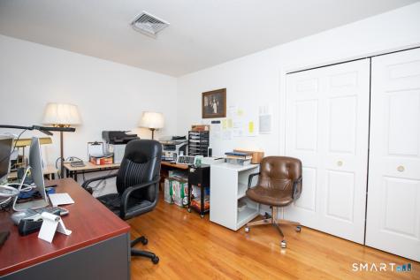 735 Cook Hill Road Cheshire CT 06410