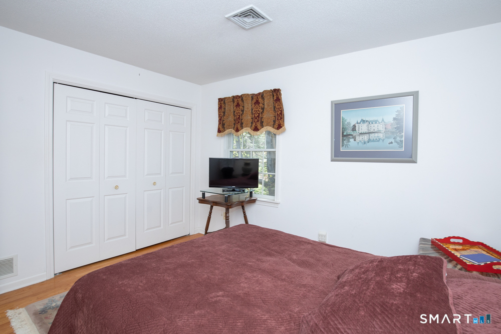 735 Cook Hill Road Cheshire CT 06410