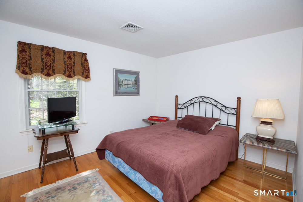 735 Cook Hill Road Cheshire CT 06410