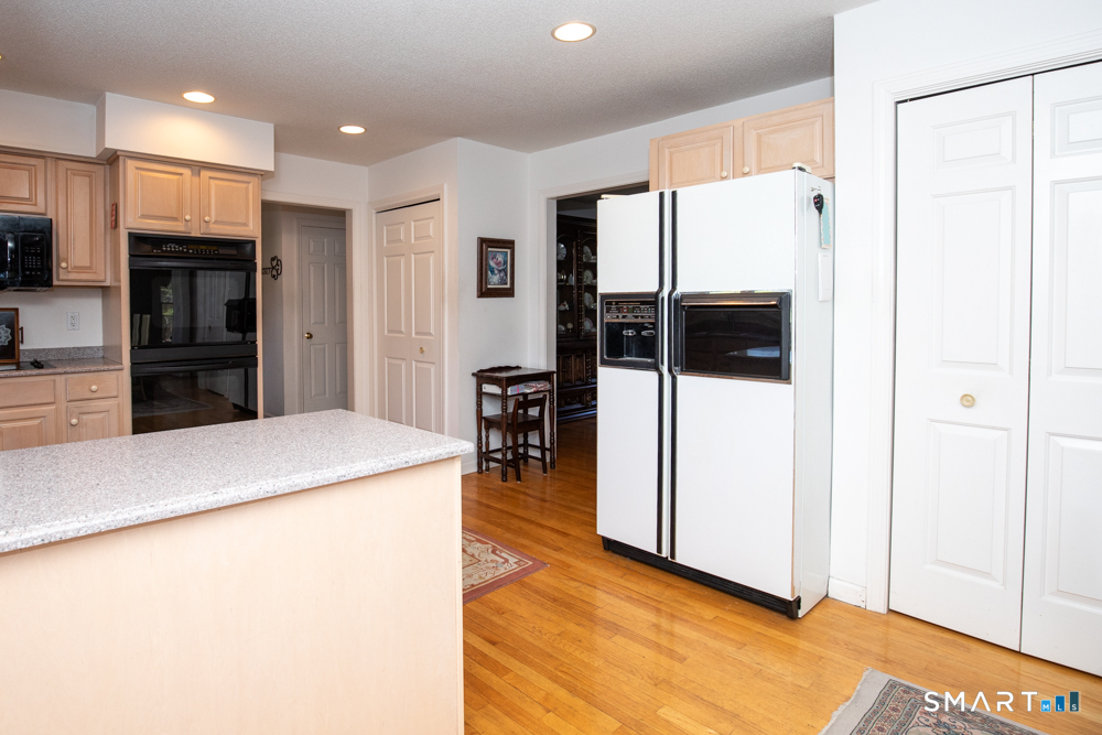 735 Cook Hill Road Cheshire CT 06410