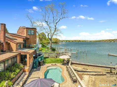 23 Cherry Street East Lyme CT 06357