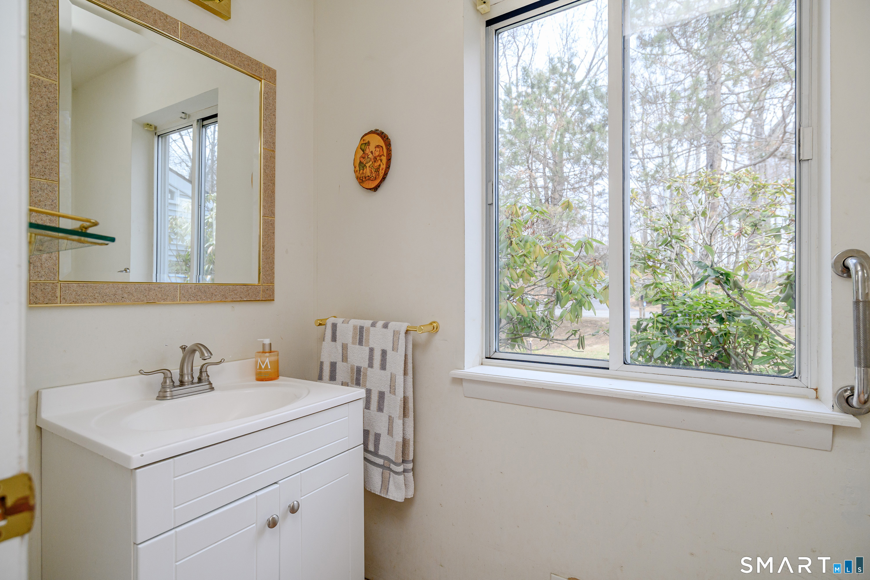 11 Chestnut Hill Road Sherman CT 06784