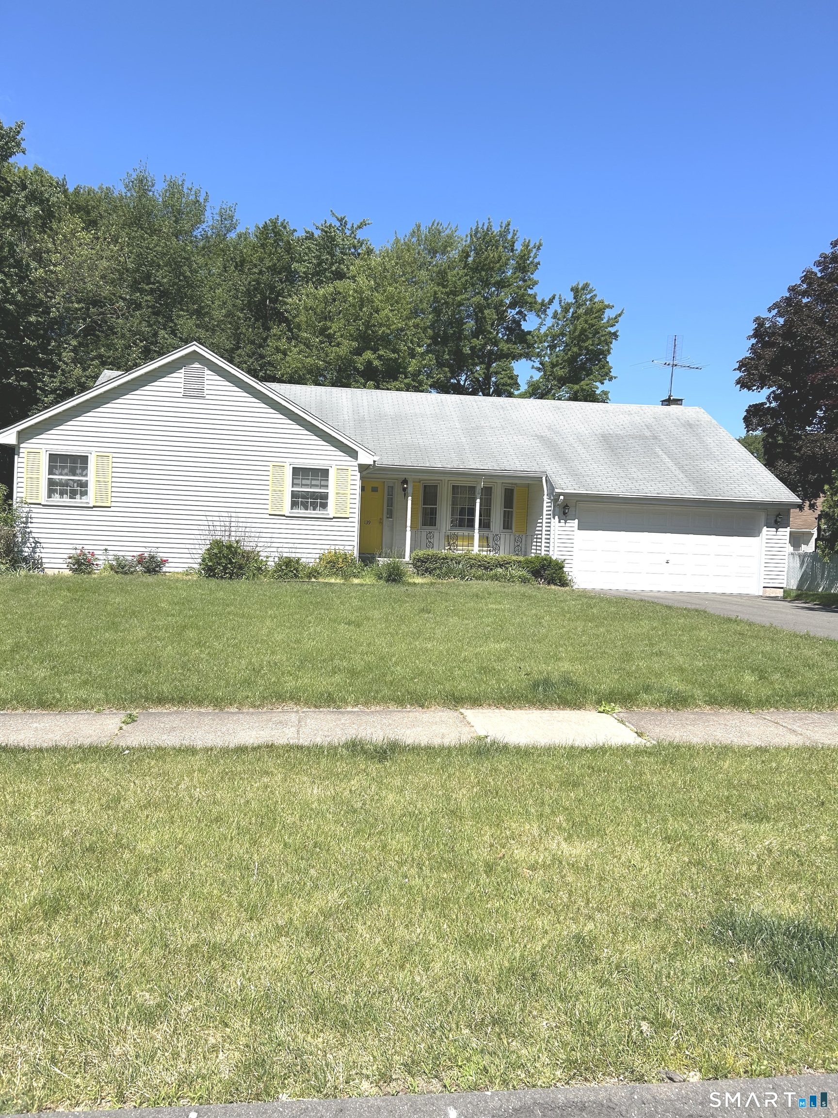 139 Forest Drive Newington CT 06111