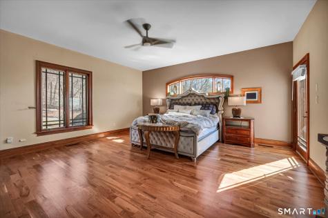 72 Village Gate Drive Southington CT 06489