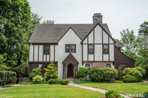 20 Fernwood Road West Hartford CT 06119