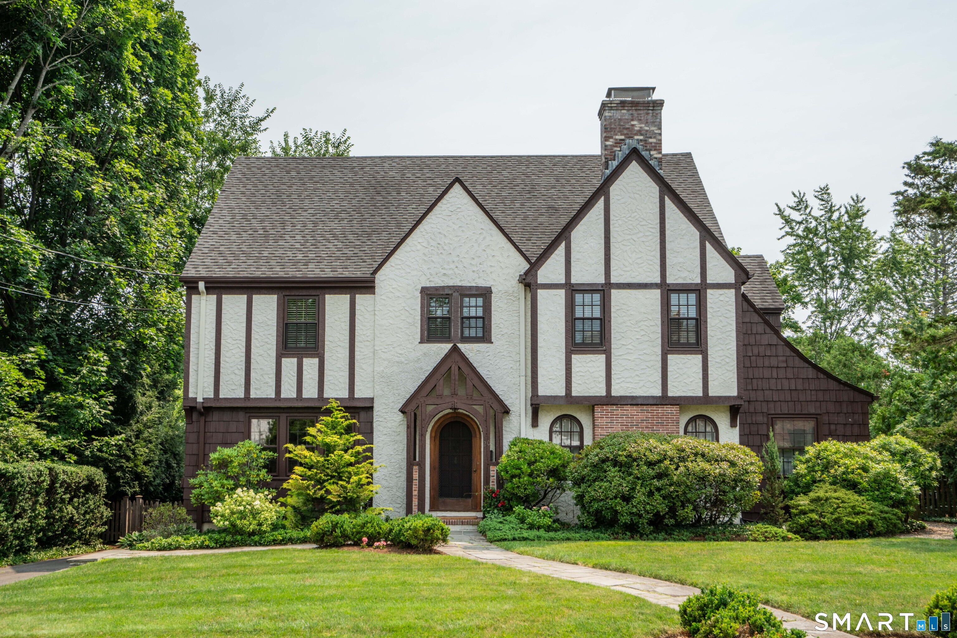 20 Fernwood Road West Hartford CT 06119