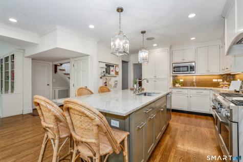 20 Fernwood Road West Hartford CT 06119