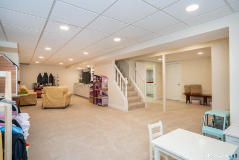 20 Fernwood Road West Hartford CT 06119