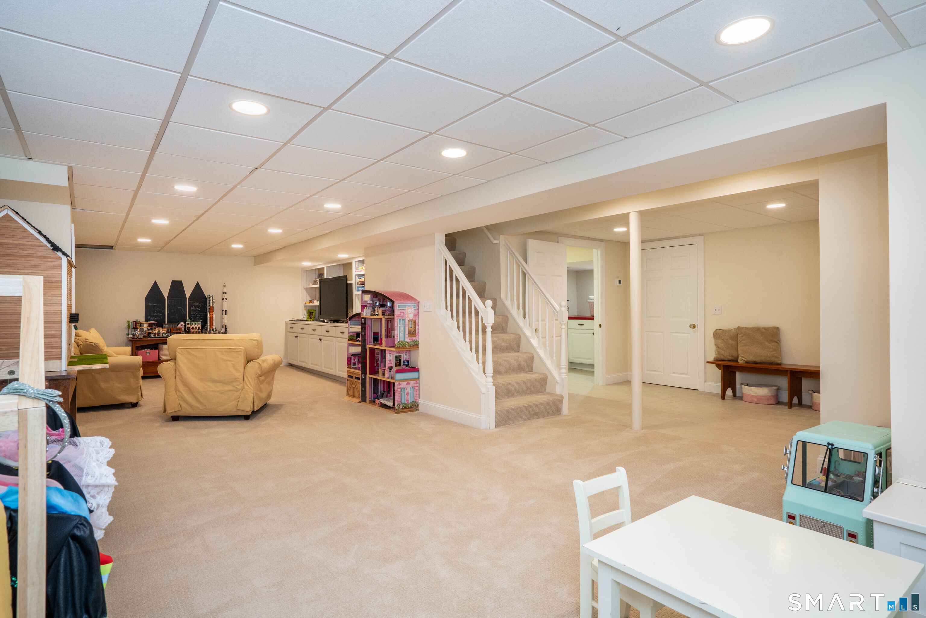 20 Fernwood Road West Hartford CT 06119