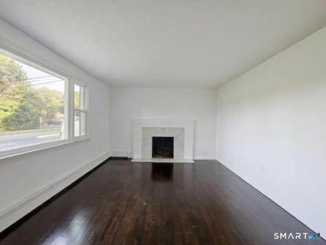 32 Simon Road Enfield CT 06082