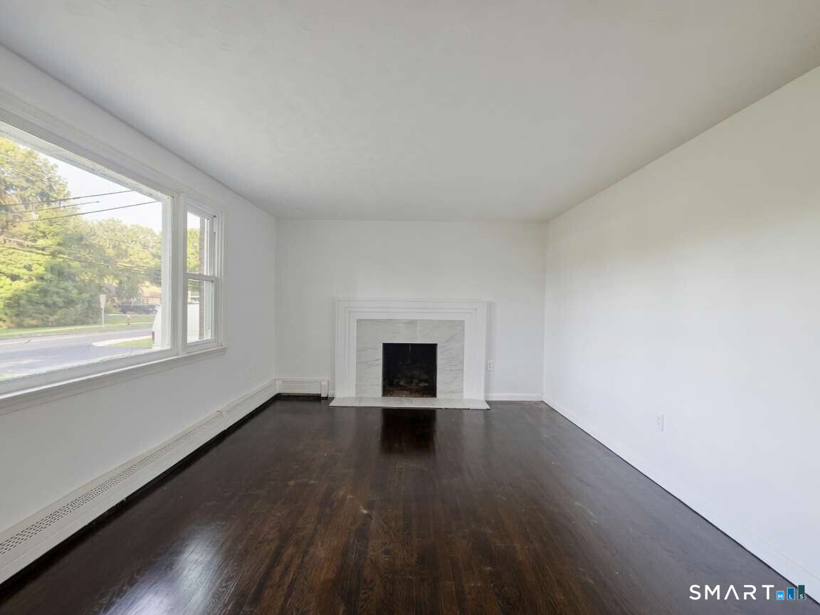 32 Simon Road Enfield CT 06082