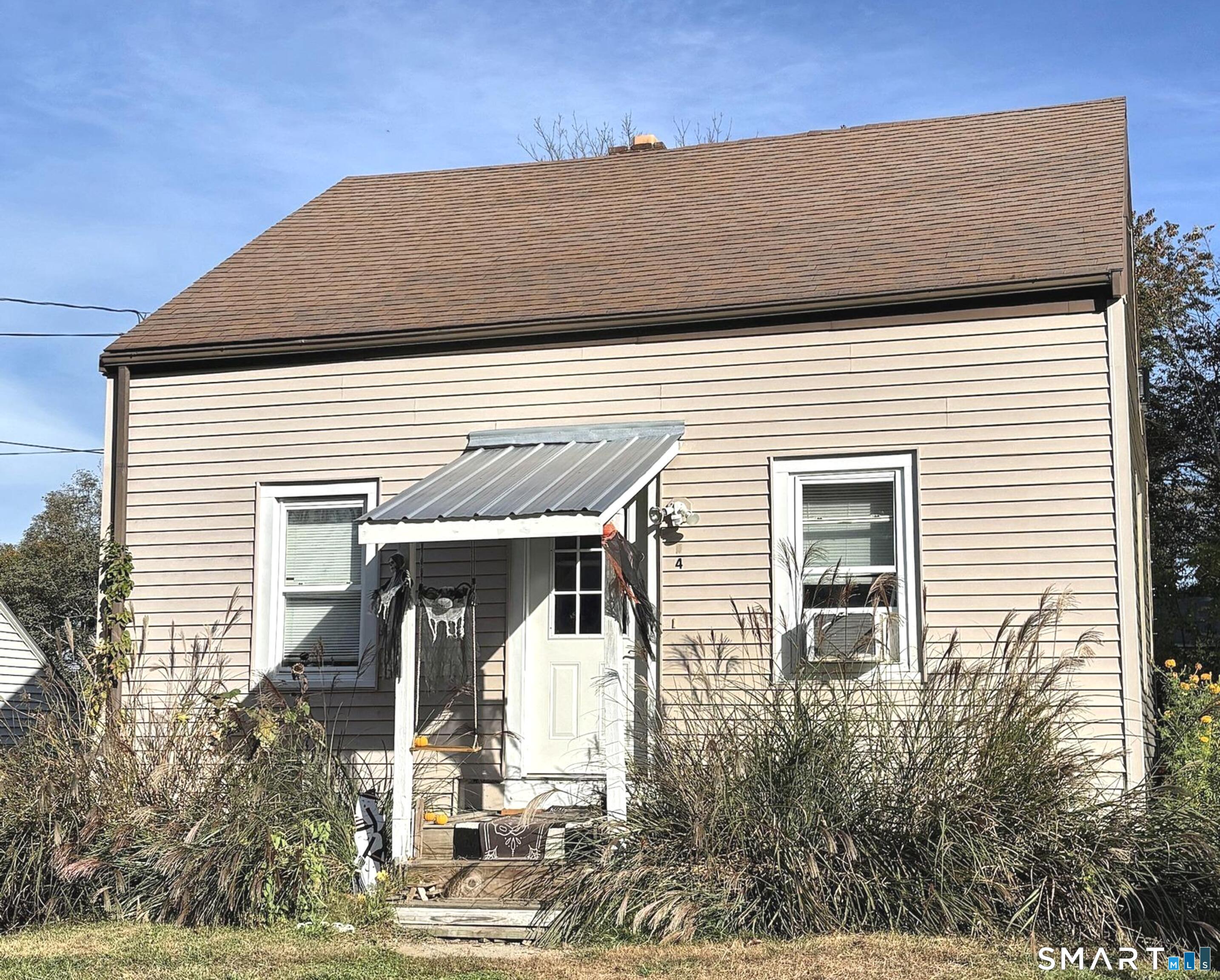 Groton CT, 4 Burgeville Court