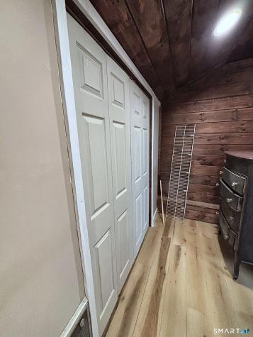 4 Burgeville Court Groton CT 06340