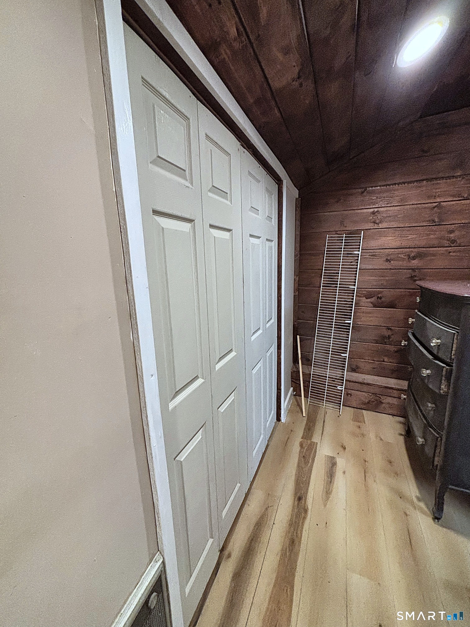 4 Burgeville Court Groton CT 06340