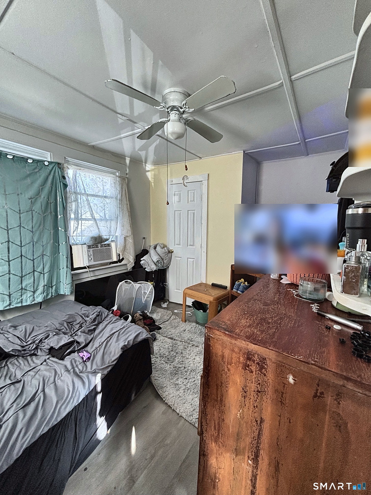4 Burgeville Court Groton CT 06340