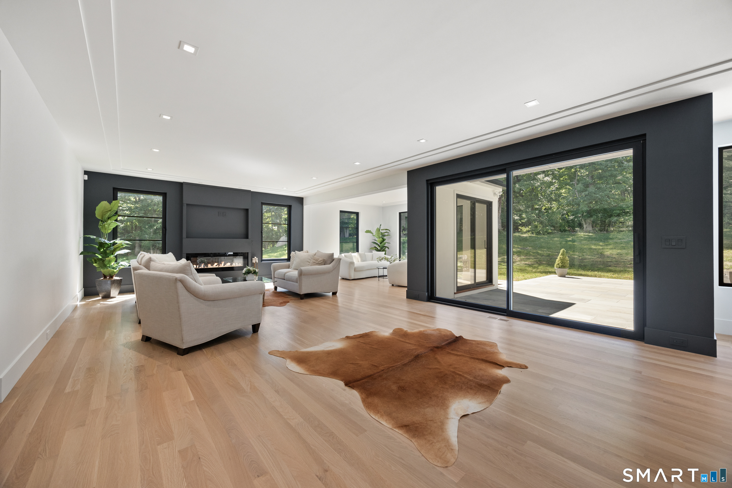 1 Twin Oaks Lane Westport CT 06880