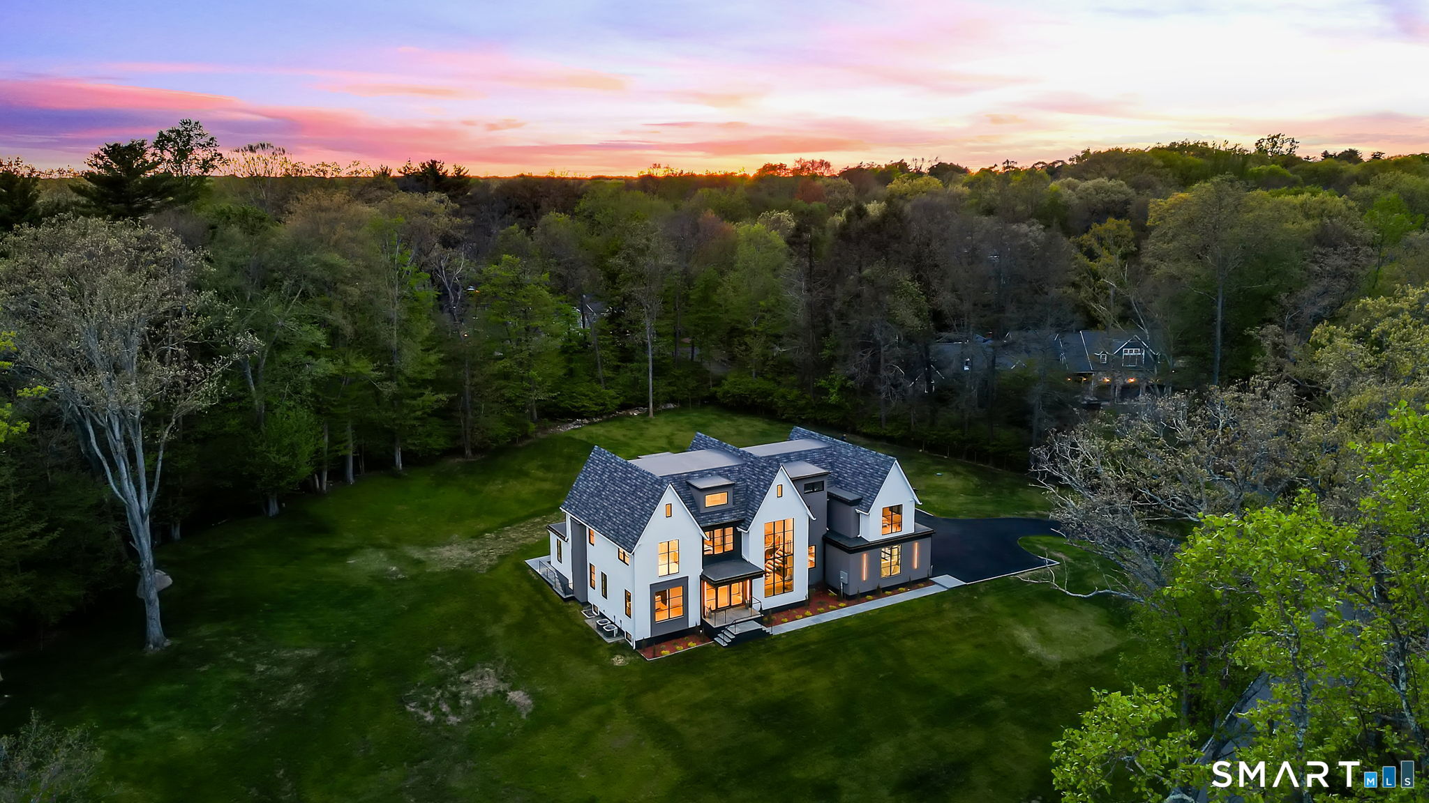 1 Twin Oaks Lane Westport CT 06880