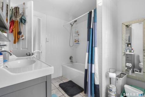 63 Long Meadow Avenue Hamden CT 06514