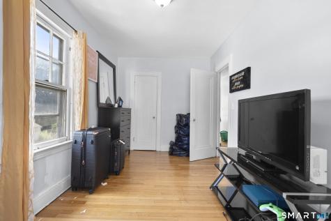 63 Long Meadow Avenue Hamden CT 06514