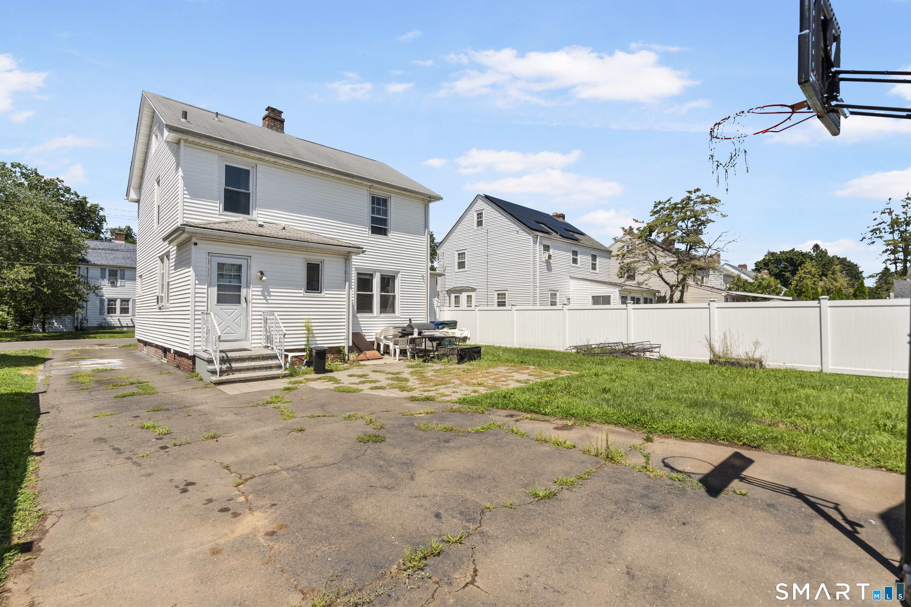 63 Long Meadow Avenue Hamden CT 06514