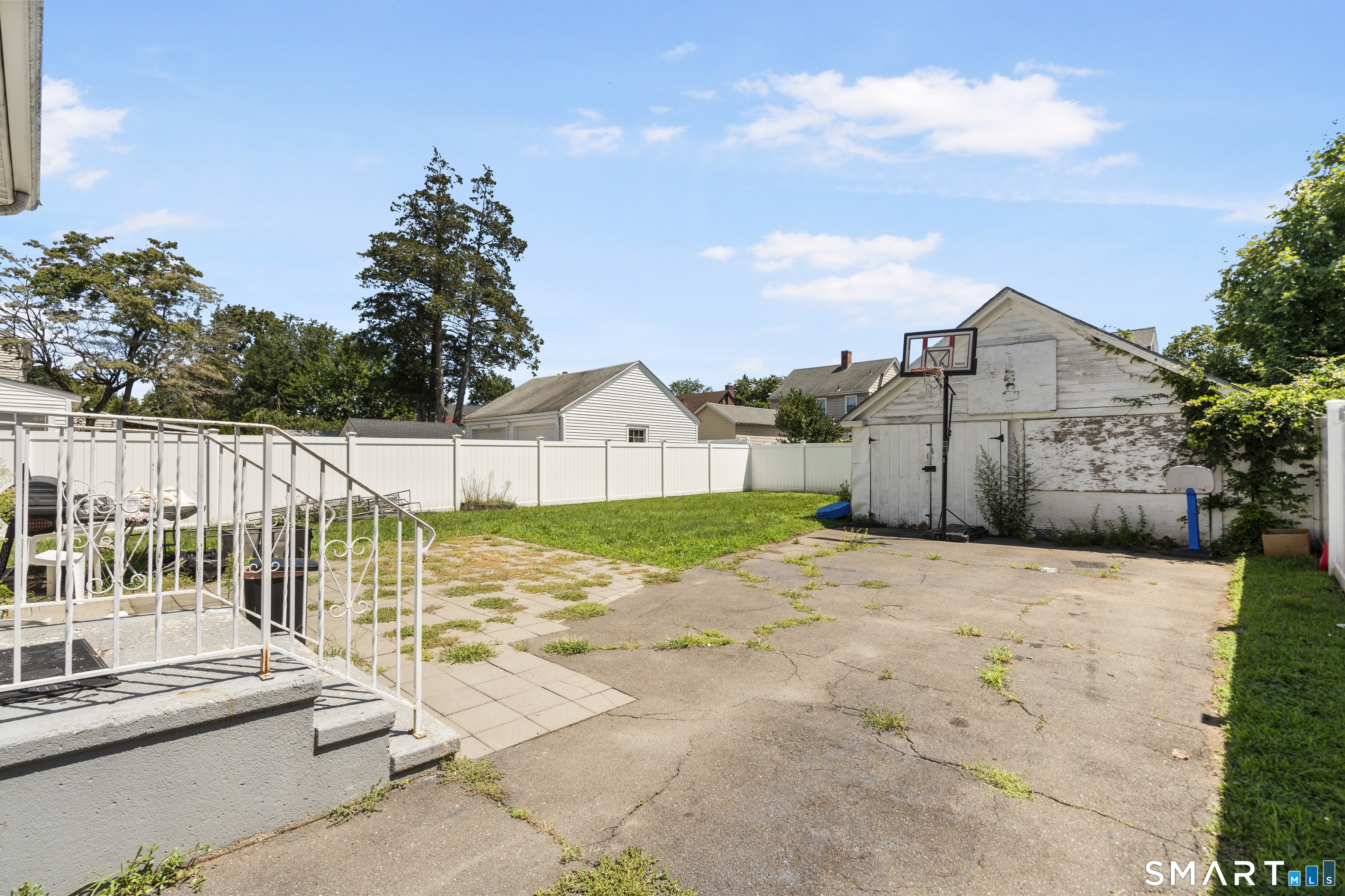 63 Long Meadow Avenue Hamden CT 06514