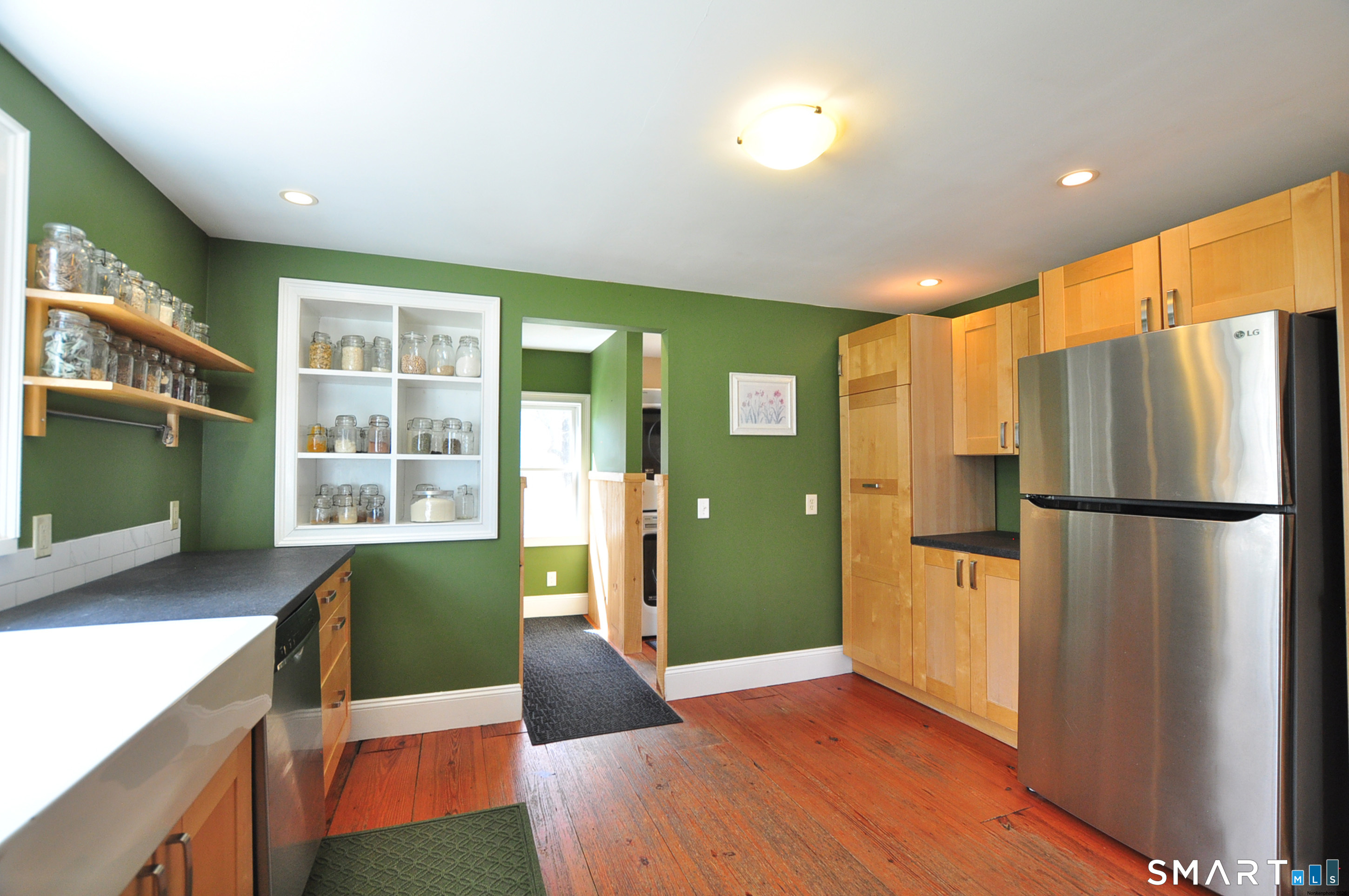 71 Cottage Street New Hartford CT 06057