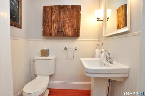 71 Cottage Street New Hartford CT 06057