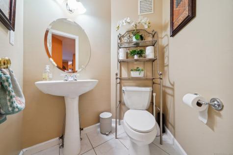 4 Frank Street Norwalk CT 06851